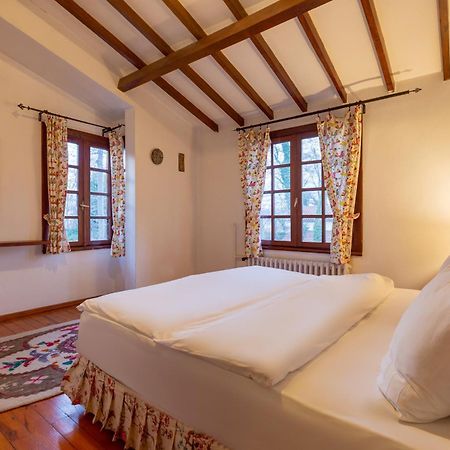 Beta Home Сапанча Номер фото
