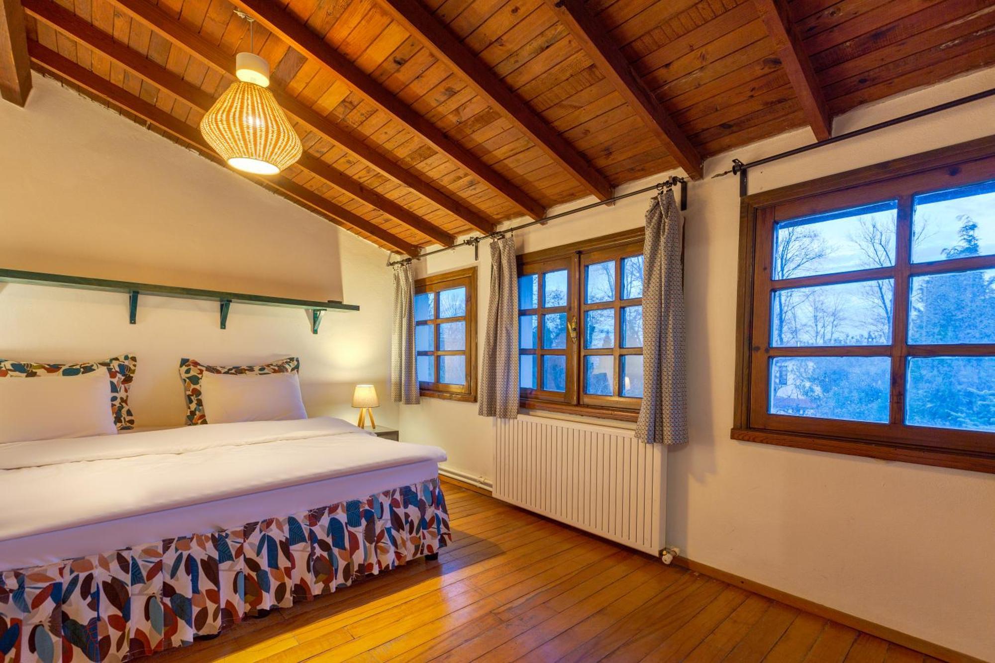 Beta Home Сапанча Номер фото